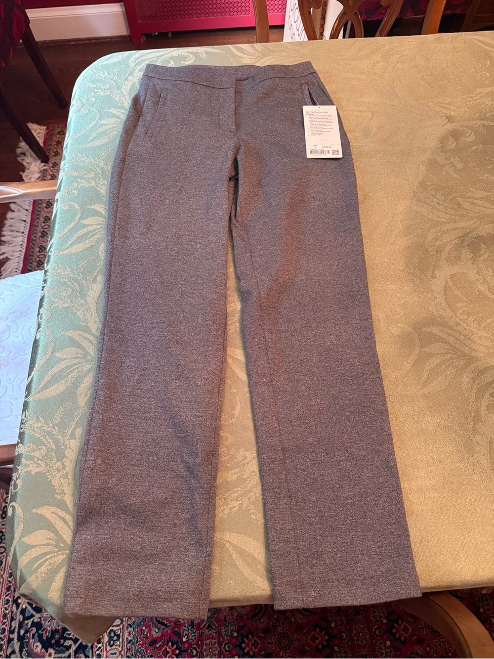 Lululemon Womens On the Move Pant Gray NWT size 4